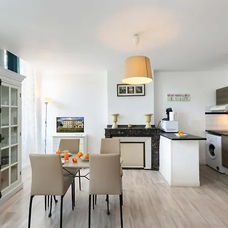 Apartment T2 Lumineux Vue Canal & Proche Cite *