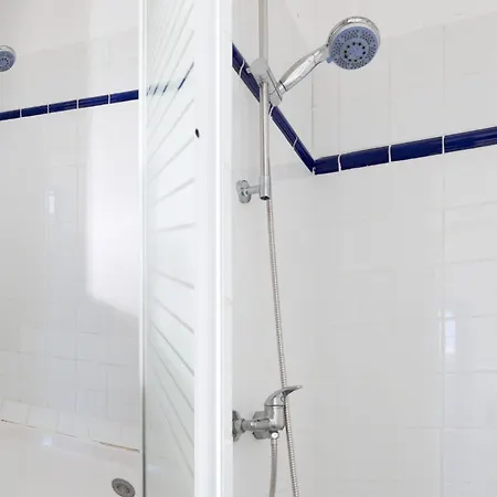 T2 Lumineux Vue Canal & Proche Cite *